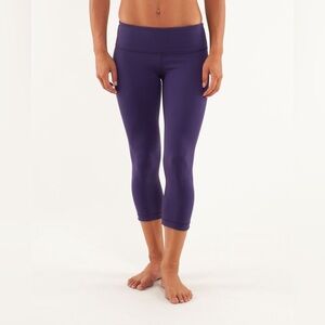 Lululemon Wunder Under Crop Leggings Purple women’s size 4